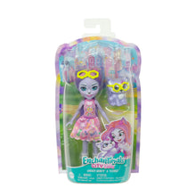 Încarcă imaginea în Galerie, Enchantimals Papusi si Animalute Hadley Husky si Sledder