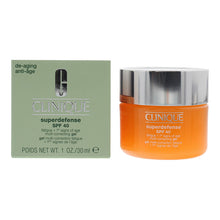 Încarcă imaginea în Galerie, Clinique Superdefense SPF40 Fatigue 1St Signs Of Age Multi Correcting Gel 50ml - Crema pentru Fata