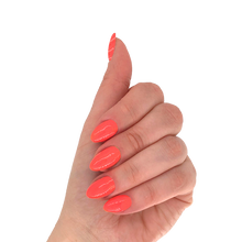 Încarcă imaginea în Galerie, Layla Cosmetics Laylagel Polish N.138 Fluo Magenta - Gel UV