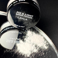 Încarcă imaginea în Galerie, Layla Cosmetics Fix and Light Baked Powder No 1 - Pudra Pulbere