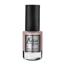 Încarcă imaginea în Galerie, Melkior Oja Perlata Warm Nude 4.5ml - Lac de Unghii cu Luciu Perlat si Rezistenta