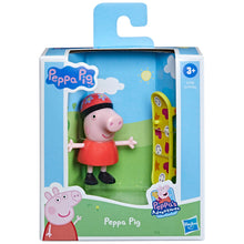 Încarcă imaginea în Galerie, Peppa Pig Figurina Prietenii Amuzanti Peppa Pig cu Skateboard 7cm