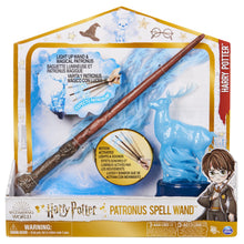 Încarcă imaginea în Galerie, Harry Potter Wizarding World Patronus Spell Wand Bagheta lui Harry 33cm