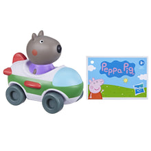Încarcă imaginea în Galerie, Peppa Pig Masinuta Buggy si Figurina Danny Pilot