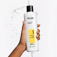 Încarcă imaginea în Galerie, Nioxin System 1 Shampoo 300ml - Sampon Impotriva Caderii Parului
