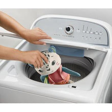 Încarcă imaginea în Galerie, Fisher Price Jucarie de Plus Leopard de Zapada