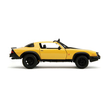 Încarcă imaginea în Galerie, Jada Toys Transformers Masinuta Metalica Bumblebee Chevrolet Camaro