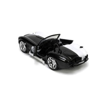 Încarcă imaginea în Galerie, Jada Toys Batman Set Figurina Two Face si Masinuta Metalica Shelby Cobra 427
