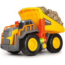 Încarcă imaginea în Galerie, Dickie Camion Volvo Pentru Sarcini Grele