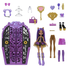 Încarcă imaginea în Galerie, Monster High Skulltimate Secrets Papusa Clawdeen Wolf