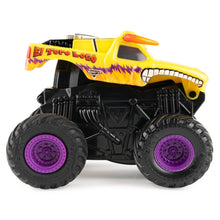 Încarcă imaginea în Galerie, Monster Jam El Toro Loco Seria Click Flip