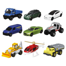 Încarcă imaginea în Galerie, Matchbox Set 9 Masinute Mercedes Benz Unimog U300