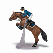 Încarcă imaginea în Galerie, Papo Rase de Cai si Ponei Figurina Set Jocheu si Cal Sarind