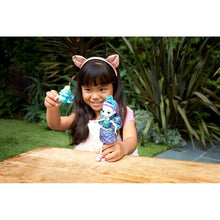 Încarcă imaginea în Galerie, Enchantimals Papusi cu Animalute Patter Peakcock si Flap Enchantimals