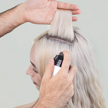 Încarcă imaginea în Galerie, L'Oreal Professionnel Tecni Art Savage Panache Spray Fixativ Cu Pulbere Uscata 250ml