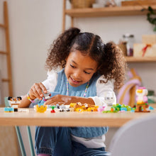 Încarcă imaginea în Galerie, Lego Classic Animalute Creative