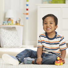 Încarcă imaginea în Galerie, Spider-Man Spidey Prietenii Extraordinari Set Vehicul si Figurina Iron Man