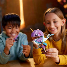 Încarcă imaginea în Galerie, Lego Dreamz Balonul cu Aer Cald in Forma de Narval Al lui Izzie