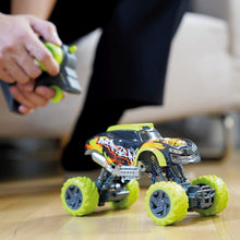 Încarcă imaginea în Galerie, Silverlit Masina cu Telecomanda Exost R/C X-Crawler