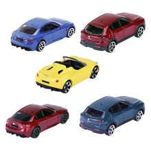 Încarcă imaginea în Galerie, Majorette Masinute Metalice Set 5 Masini Alfa Romeo