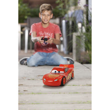 Încarcă imaginea în Galerie, Cars Masina Cu Telecomanda Fulger Mcqueen 17cm