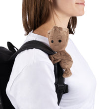 Încarcă imaginea în Galerie, Simba Marvel Bratara de Plus Groot 17cm