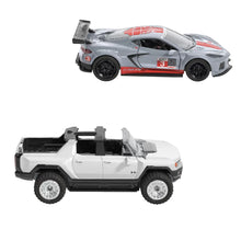 Încarcă imaginea în Galerie, Hot Wheels Set 2 Masinute Metalice Pull Back Gmc Hummer Ev si Corvette C8R
