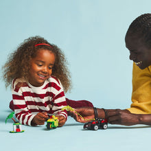 Încarcă imaginea în Galerie, Lego Spidey Spin Si Electro In Dino-Vehicule