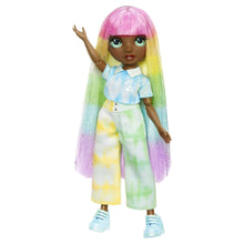 Încarcă imaginea în Galerie, Rainbow High Watercolor Create Papusa Ochi Verzi