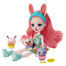 Încarcă imaginea în Galerie, Enchantimals Baby Best Friends Set Surpriza Bree Bunny si Twist
