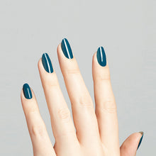 Încarcă imaginea în Galerie, OPI Gel Color Lac Semipermanent - Drama at La Scala 15ml