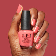 Încarcă imaginea în Galerie, OPI Mani-tude Collection Lac de Unghii Pigmentat - Bubblegum Goth 15ml Roz