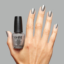Încarcă imaginea în Galerie, OPI Nail Lacquer OPI’m Frosted 15ml - Lac de Unghii Pigmentat Argint