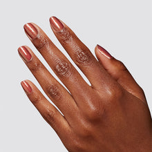 Încarcă imaginea în Galerie, OPI Gel Color Ginger Snapped 15ml - Lac de Unghii Semipermanent Maro