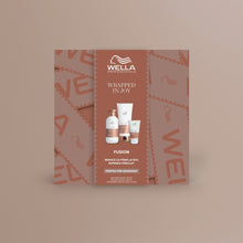 Încarcă imaginea în Galerie, Wella Professionals Fusion Set Par Deteriorat - Sampon 250ml Balsam 200ml si Masca 75ml