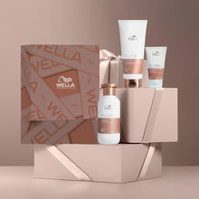 Încarcă imaginea în Galerie, Wella Professionals Fusion Set Par Deteriorat - Sampon 250ml Balsam 200ml si Masca 75ml
