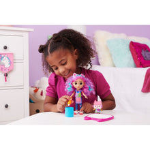 Încarcă imaginea în Galerie, Gabbys Dollhouse Papusa Gabby si Set de Creatie