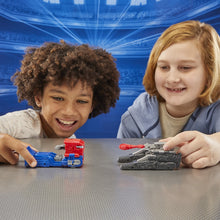 Încarcă imaginea în Galerie, Transformers One Set 2 Figurine Optimus Prime si Megatron