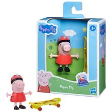 Încarcă imaginea în Galerie, Peppa Pig Figurina Prietenii Amuzanti Peppa Pig cu Skateboard 7cm