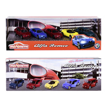 Încarcă imaginea în Galerie, Majorette Masinute Metalice Set 5 Masini Alfa Romeo