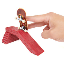 Încarcă imaginea în Galerie, Tech Deck Pachet cu Obstacol Fingerboard Gonzales