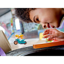 Încarcă imaginea în Galerie, Lego City Motocicleta de Cascadorii cu Gaina