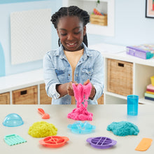 Încarcă imaginea în Galerie, Kinetic Sand Set Ultimate Sandisfying