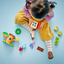 Încarcă imaginea în Galerie, Lego Duplo Gradina si Casa din Copac a Purcelusei Peppa