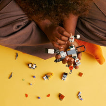 Încarcă imaginea în Galerie, Lego City Robot Spatial de Constructii