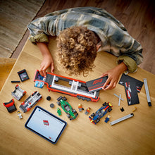 Încarcă imaginea în Galerie, Lego City Camion F1 cu Masinile F1 RB20 Si AMR24