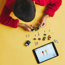 Încarcă imaginea în Galerie, Lego City Pachet de Curse Avion si Pat de Spital