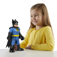 Încarcă imaginea în Galerie, Fisher Price DC Super Friends Imaginext Batman Xl cu Costum Albastru