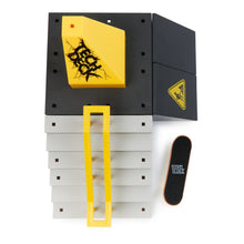Încarcă imaginea în Galerie, Tech Deck Set Skate Park Pyramid Shredder