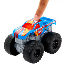 Încarcă imaginea în Galerie, Hot Wheels Monster Truck Roarin Wreckers Race Ace cu Functii si Sunete